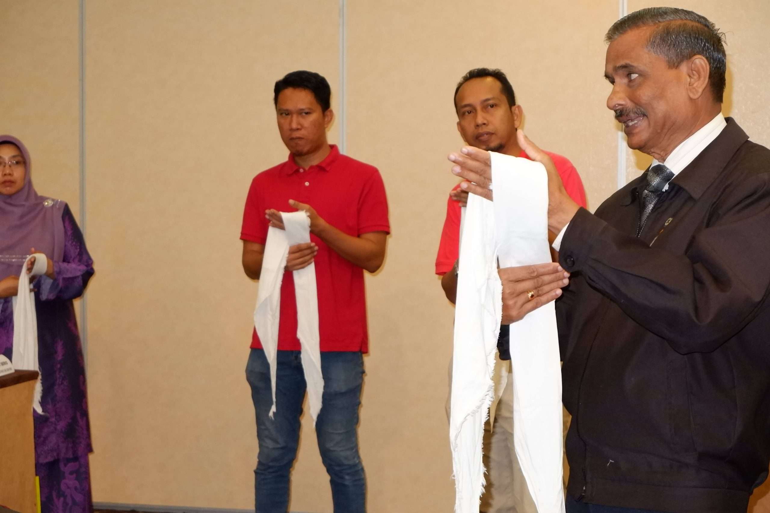 Occupational First Aid Training DSCF1081 scaled